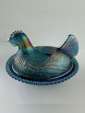 VTG Indiana Carnival Glass Hen on Nest Chicken - Iridescent Peacock Blue - READ